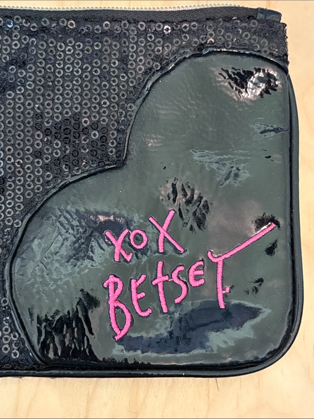 Betsey Johnson Black Sequin Wristlet with Pink Embroidered Logo - Picture 2 of 11